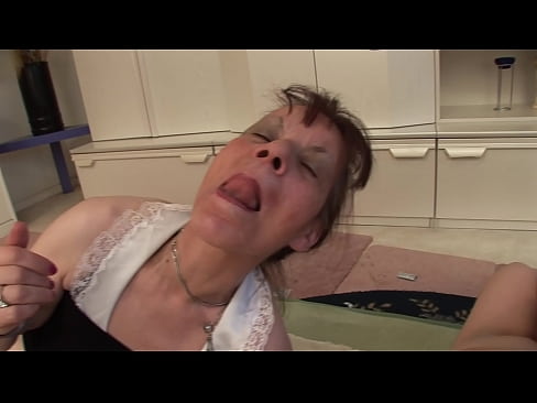 ❤️ Két nagymama és egy nagypapa hármasban ❤️ Sluts at hu.myastro.top ️❤